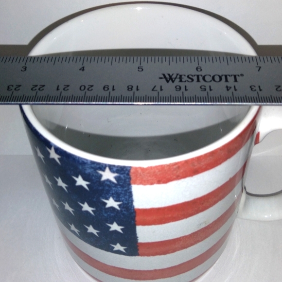 Extra Large American Flag Coffee Cup ("Stars & Stripes Over-Sized Mug") - Picture 7 of 8